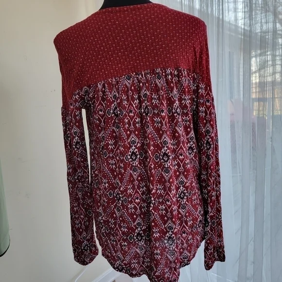 Lucky Brand Red Aztec V-Neck Long Sleeve Tunic - Size S/P - Picture 3 of 7